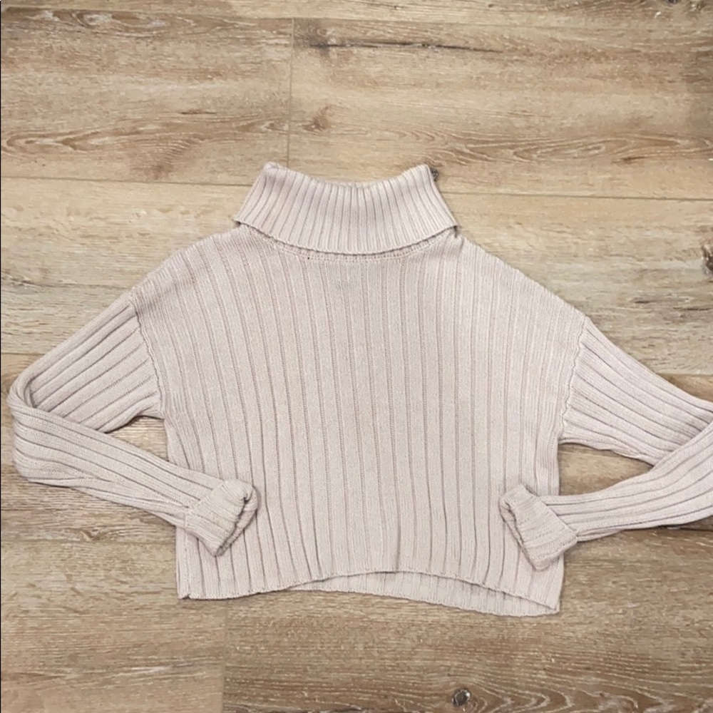 COPY - Forever 21 Cropped Turtle-neck